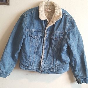 Vintage 70s Levi trucker Sherpa lined jacket